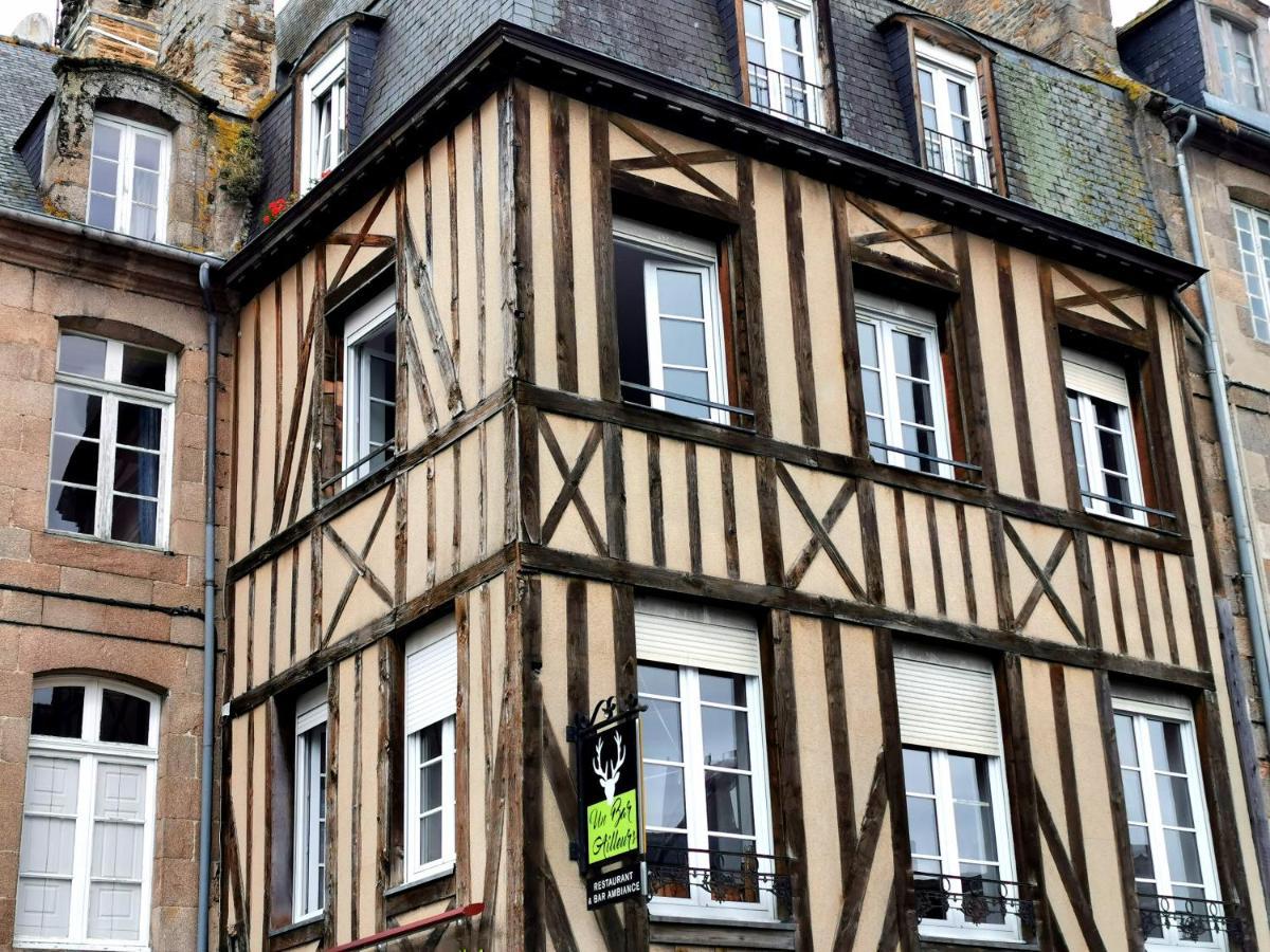 Les appartements du Marché Dinan Esterno foto