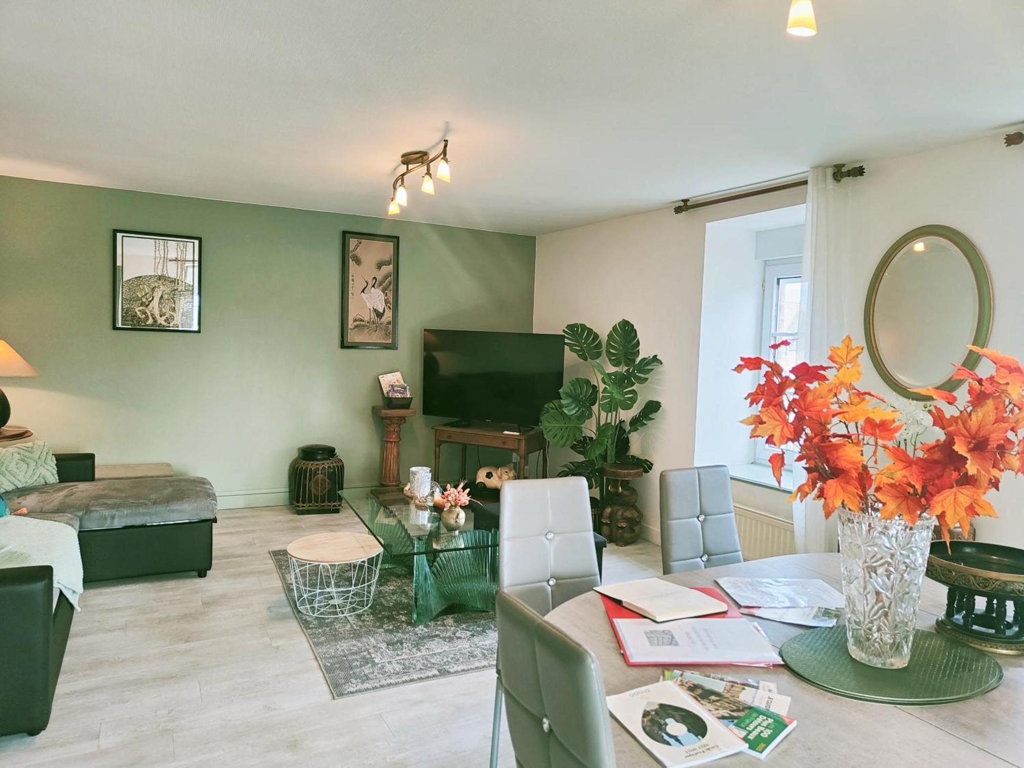 Les appartements du Marché Dinan Esterno foto